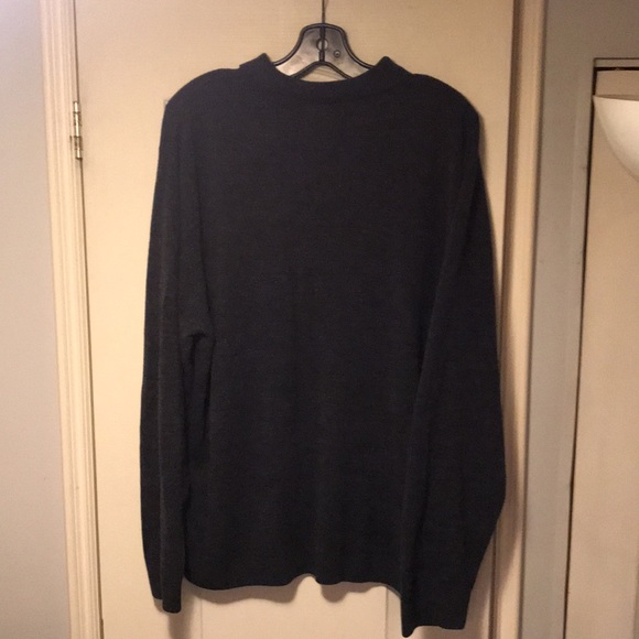 Men’s Retreat Gray Sweater Size XXL - Picture 3 of 3